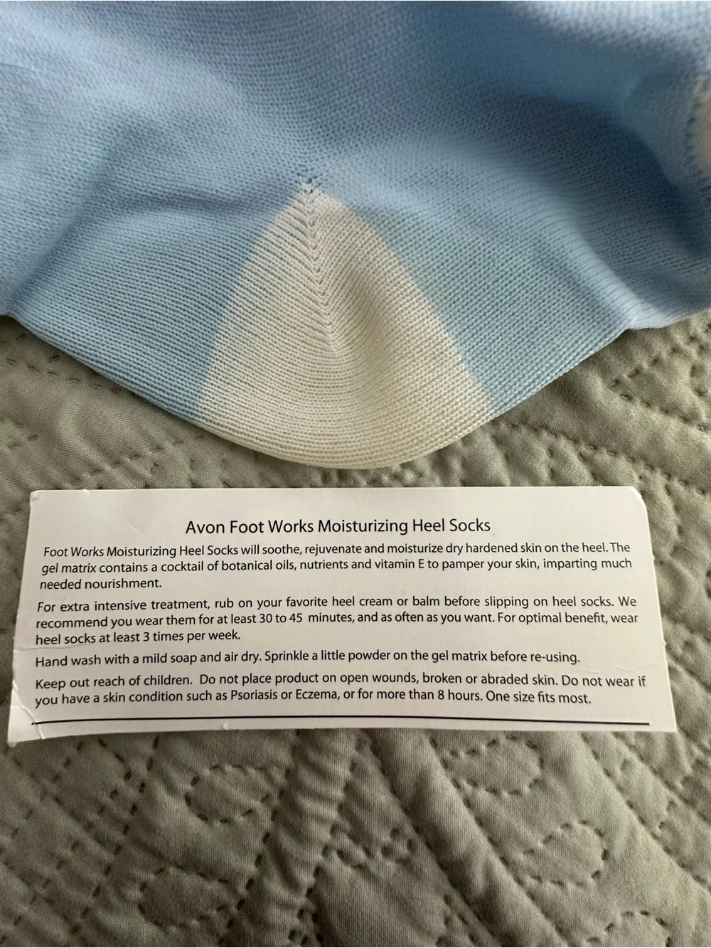 Avon Foot Works Moisturiziing Heel Socks- Toeless - Soothe Dry HeelsAnkle